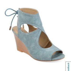 Journee Collection Wedges